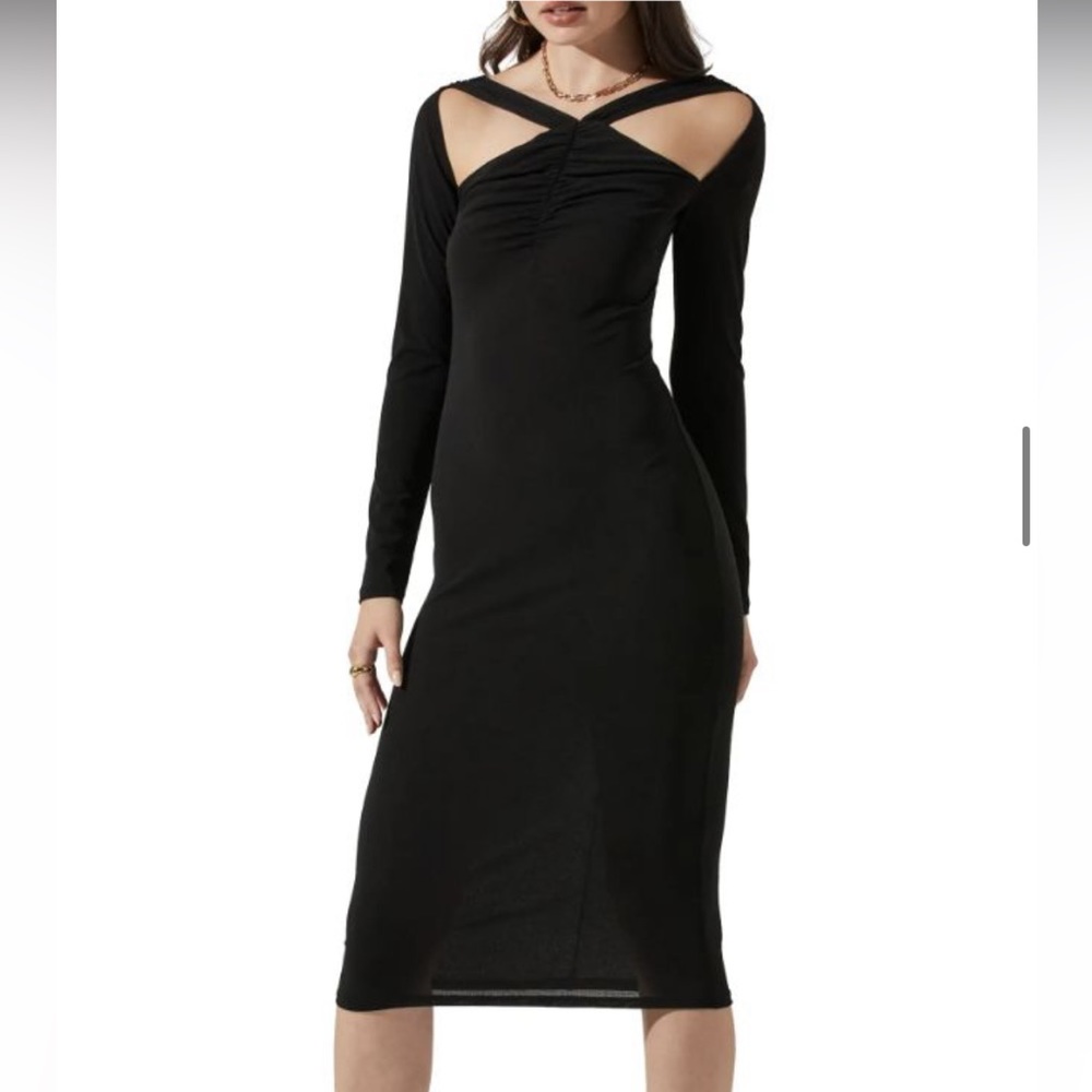 ASTR Cutout Detail Long Sleeve Bodycon Midi Dress Black New With Tags Size Small